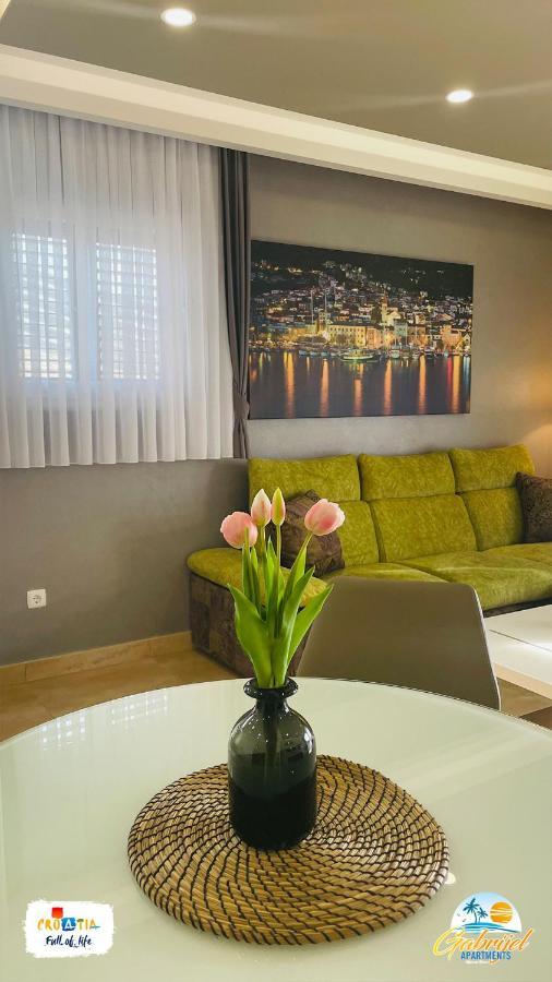 Gabrijel Apartments Makarska 1 Exterior photo